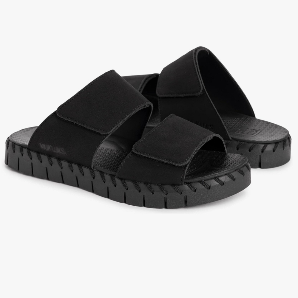 Muk Luks Slide Sandals..8.5